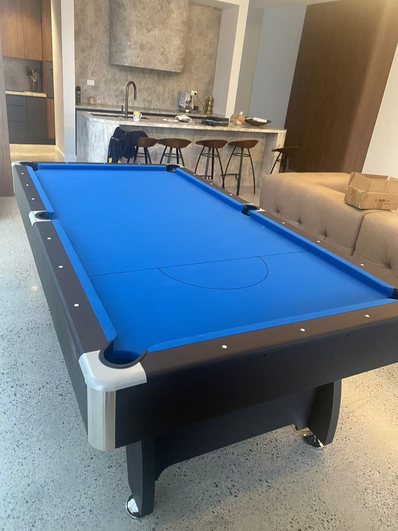 PICK UP - POOL TABLE 8FT PUB SIZE SNOOKER BILLIARD TABLE 25MM TABLE TOP